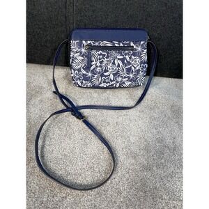 St. JOHN'S BAY Blue & White Floral Faux Leather Nautical Shoulder Handbag